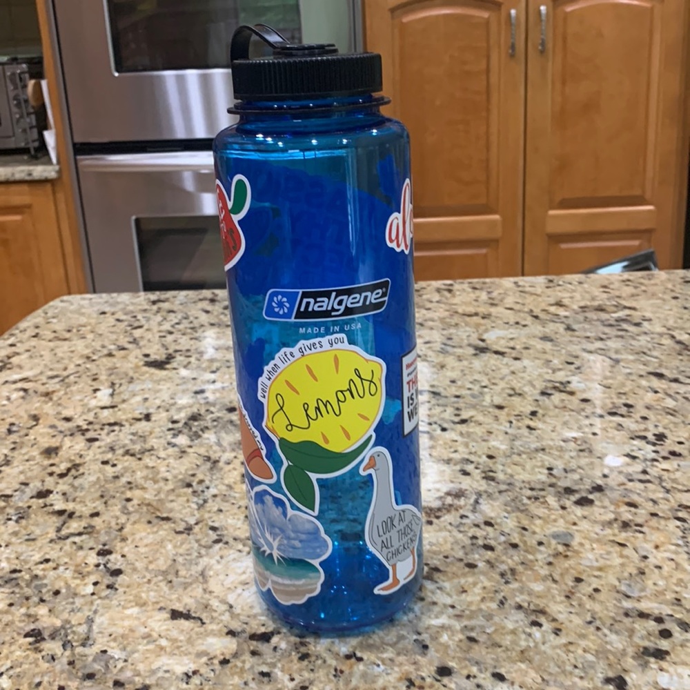 48 oz Nalgene water bottle